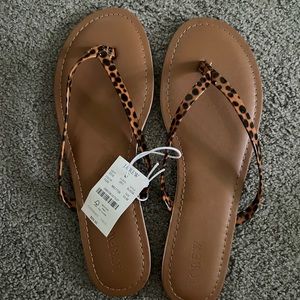 BRAND NEW J. Crew flip flops